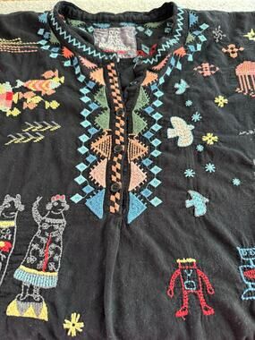 Pete Greta Johnny Was L Cartagena Black Cotton Folk Art Robot Embroidered Blouse